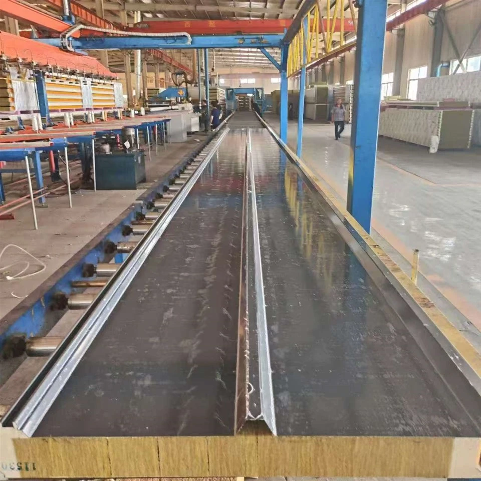PU SEALING ROC KWOOL metalinio stogo sumuštinių plokštės